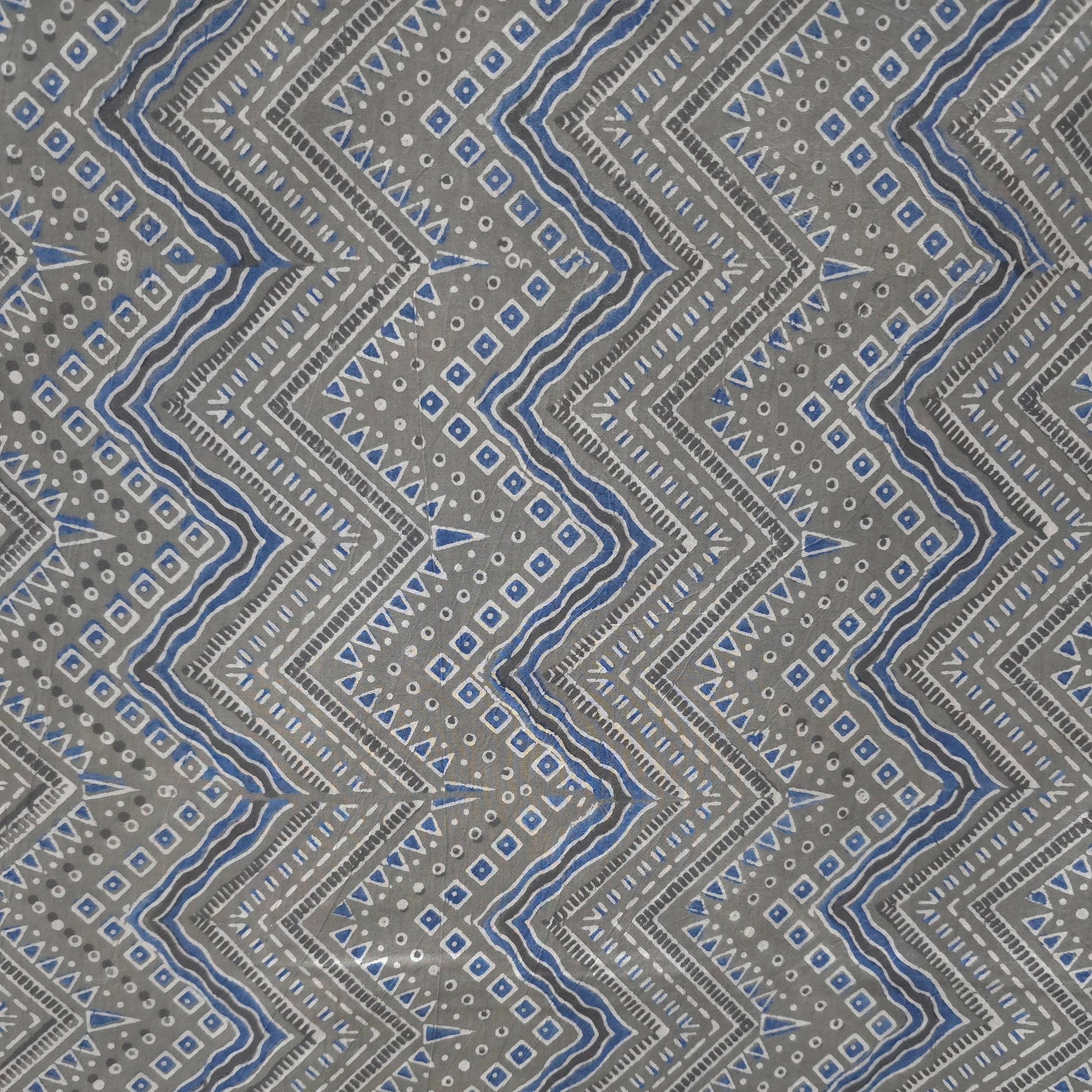 Light Grey Zigzag Natural Dyed Ajrakh Hand Block Print Cotton Fabric